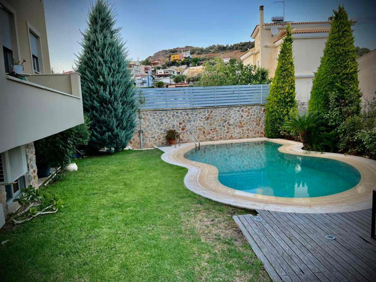 Ένας Ευχάριστος Χώρος Με Πισίνα Pórto Ráfti Exterior foto